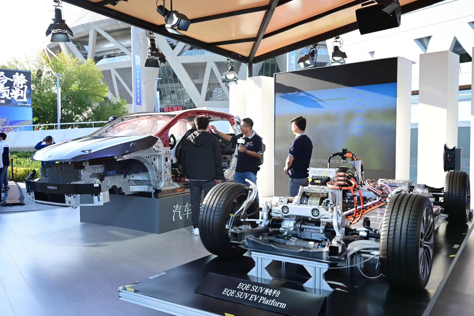 也削弱了他 也削弱了他