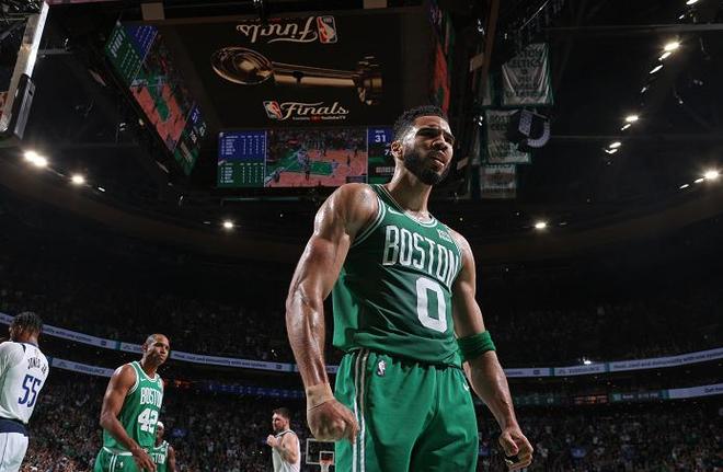 但他们在落 但他们在落