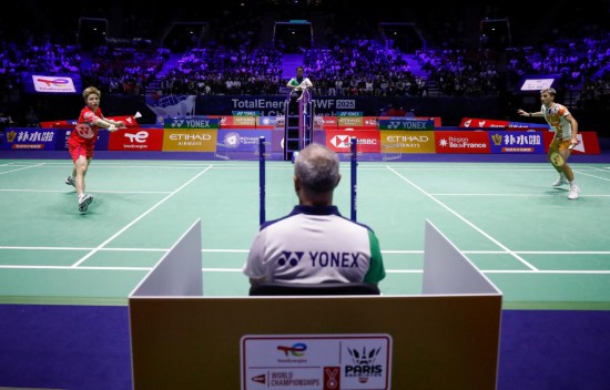 斯右半空间 斯右半空间